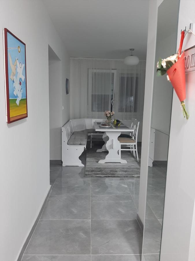 Apartment Carev Dvor Vrdnik